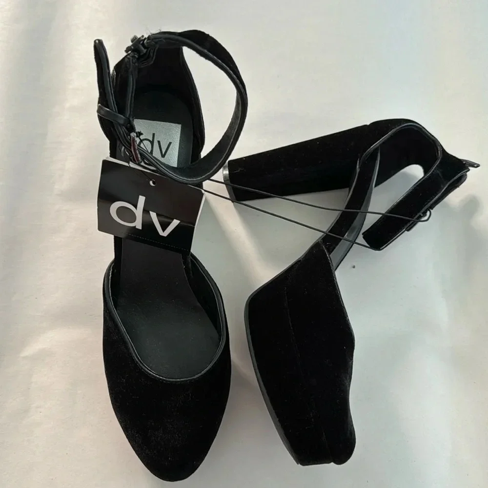 DV Dolce Vita Suede Ankle Strap Blocked platform black Heels Pumps size 9 1/2